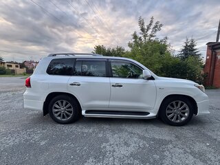 2011 Lexus LX 570 III, белый, 4500000 рублей, вид 4