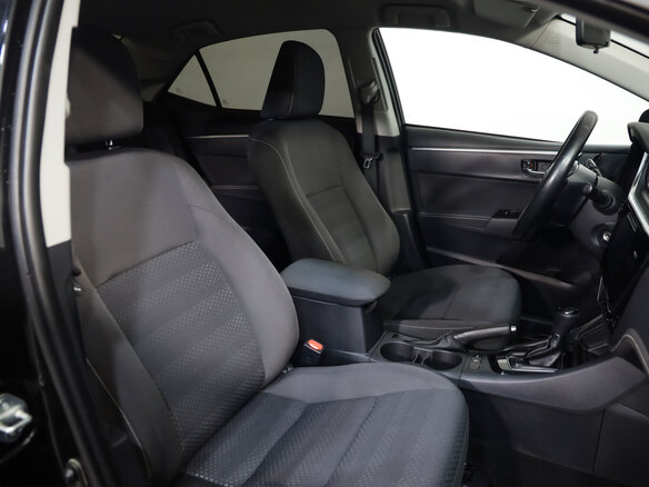 2018 Toyota Corolla XI (E160, E170, E180) Рестайлинг 1, чёрный, 1469777 рублей - вид 21