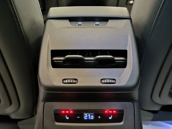 2025 Audi A5 III (B10), белый - вид 12
