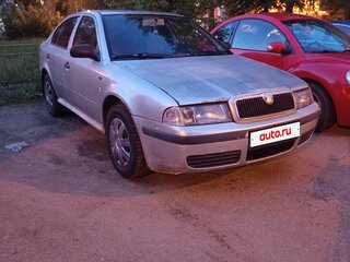 2002 Skoda Octavia I (A4) Рестайлинг, серебристый, 240000 рублей, вид 3