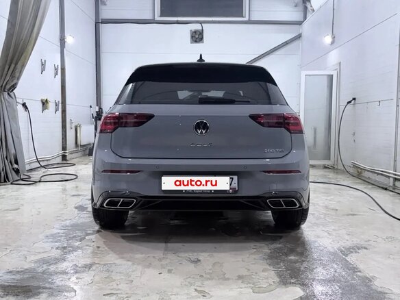 2022 Volkswagen Golf VIII, серый, 2900000 рублей - вид 4