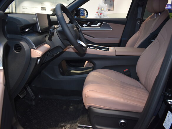 2025 Chery Tiggo 9 I, чёрный, 4335000 рублей - вид 5