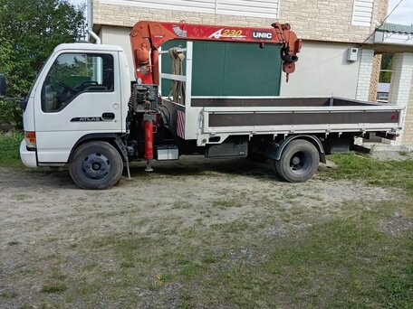 1995 Nissan Atlas, белый, 2600000 рублей, вид 1