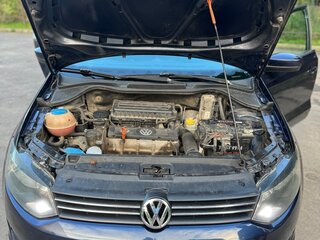 2013 Volkswagen Polo V, синий, 640000 рублей, вид 3