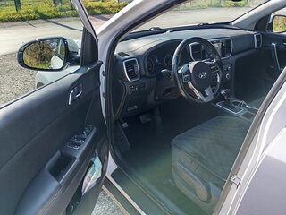 2019 Kia Sportage IV Рестайлинг, белый, 2550000 рублей, вид 5