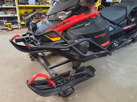 2021 BRP Ski-Doo Skandic LE 900 ACE, красный, 3100000 рублей, вид 4