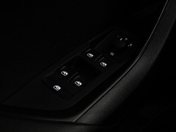 2020 Skoda Karoq I, коричневый, 1799000 рублей - вид 15