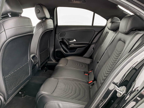 2018 Mercedes-Benz A-Класс 200 IV (W177), чёрный, 2160000 рублей - вид 11