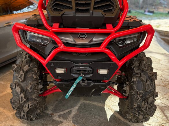 2025 CFMoto CFORCE 1000 MV, красный, 1399000 рублей