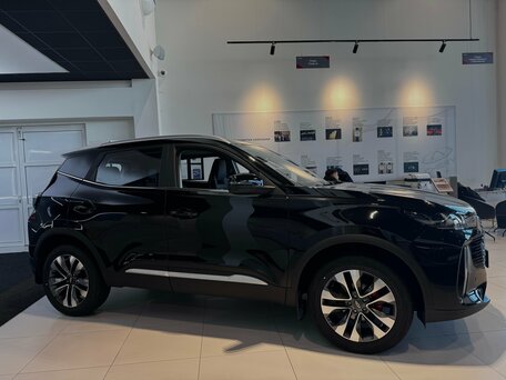 2025 Chery Tiggo 4 I Рестайлинг 2, чёрный, 2670000 рублей, вид 3