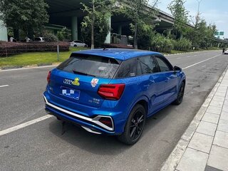 2023 Audi Q2 L 35 TFSI I Рестайлинг, синий, 2099999 рублей, вид 4