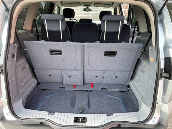 2008 Ford S-MAX I, серебристый, 920000 рублей - вид 18