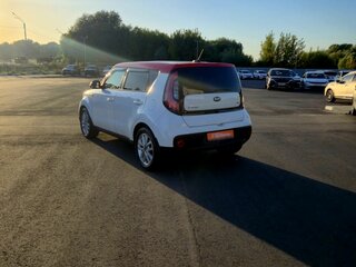 2019 Kia Soul II Рестайлинг, белый, 1480000 рублей, вид 4