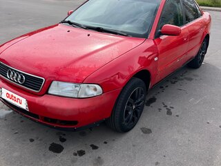 1995 Audi A4 I (B5), красный, 215000 рублей, вид 1