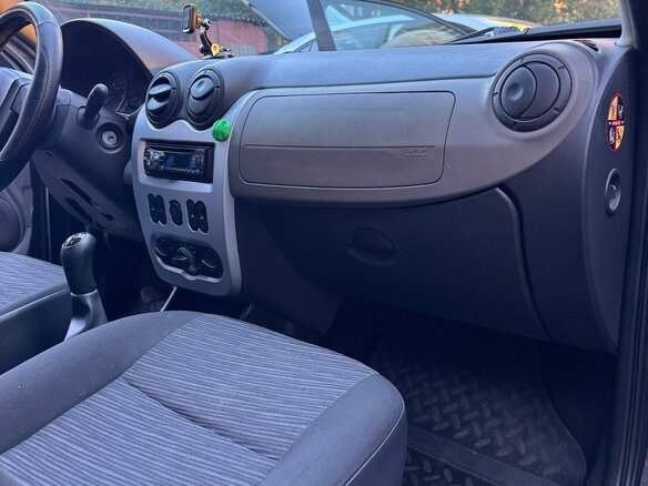 2010 Renault Sandero I, серый - вид 14