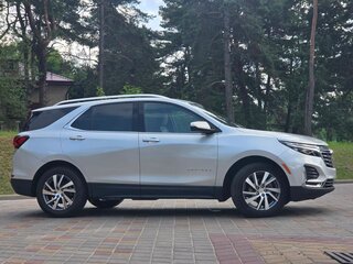 2022 Chevrolet Equinox III, серебристый, 1830000 рублей, вид 3