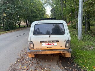 1998 Lada (ВАЗ) 2121 (4x4) I Рестайлинг, белый, 100000 рублей, вид 3