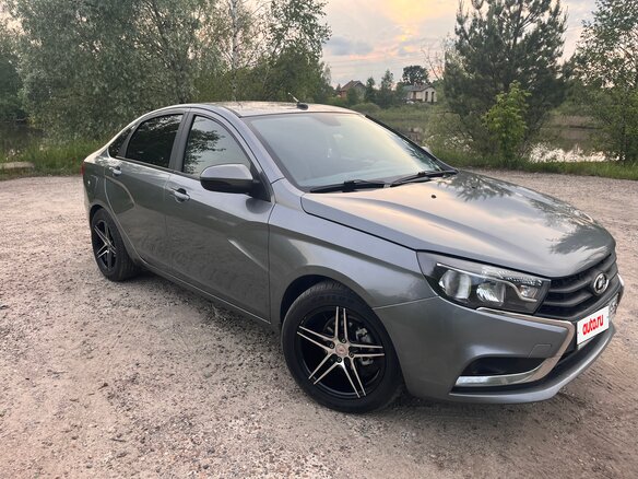 2017 Lada (ВАЗ) Vesta I, серый, 850000 рублей - вид 1