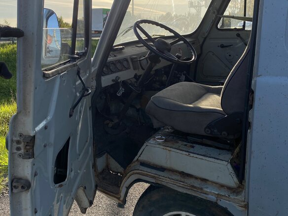 2006 УАЗ 452, серебристый, 165000 рублей - вид 2