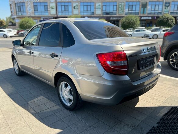 2022 Lada (ВАЗ) Granta I Рестайлинг, серый, 690000 рублей - вид 6
