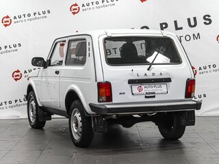 2017 Lada (ВАЗ) 2121 (4x4) I Рестайлинг, белый, 549000 рублей, вид 2