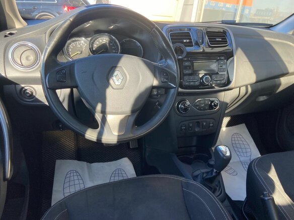 2015 Renault Logan II, чёрный, 517000 рублей - вид 6
