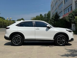 2023 Honda Vezel II, белый, 2060002 рублей, вид 4