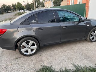 2011 Chevrolet Cruze I, серый, 490000 рублей, вид 3