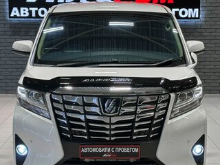 2017 Toyota Alphard III, белый, 3370000 рублей, вид 3