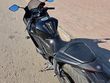 2020 Yamaha YZF-R3, чёрный, 500000 рублей, вид 5