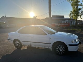 2000 Nissan Sunny B15, белый, 150000 рублей, вид 3