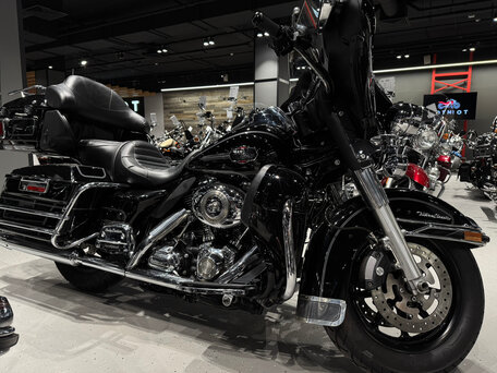 2008 Harley-Davidson Electra Glide, чёрный, 1200000 рублей, вид 1