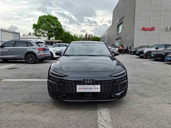 2026 Audi A6L e-tron, чёрный, 7200333 рублей - вид 1
