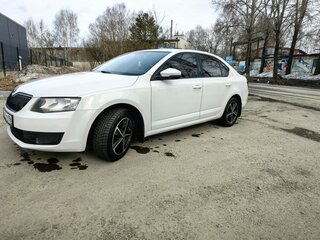 2013 Skoda Octavia III (A7), белый, 1100000 рублей, вид 2