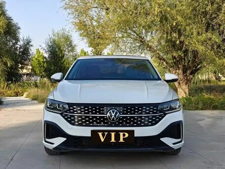 2023 Volkswagen Lavida III Рестайлинг, белый, 1400000 рублей, вид 2