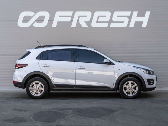 2019 Kia Rio X-Line IV, белый, 1250000 рублей - вид 4