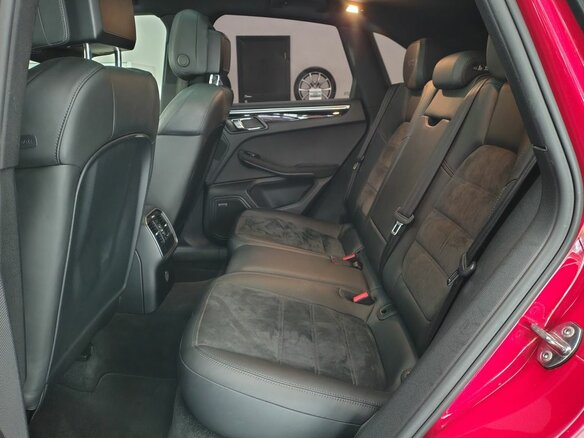 2016 Porsche Macan GTS I, красный, 3300000 рублей - вид 22