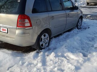 2008 Opel Zafira B, бежевый, 575000 рублей, вид 4