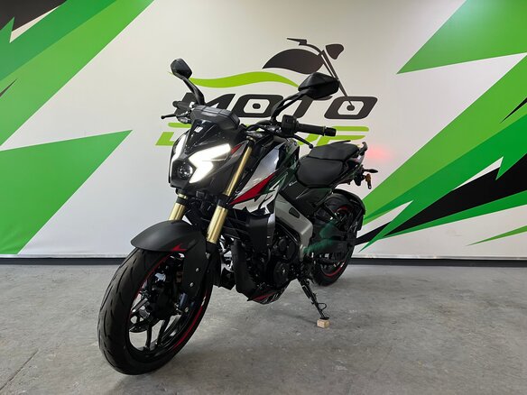 2026 Bajaj Pulsar NS400Z, чёрный, 484990 рублей - вид 4