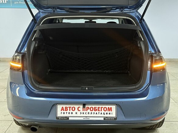 2013 Volkswagen Golf VII, голубой, 880000 рублей - вид 9