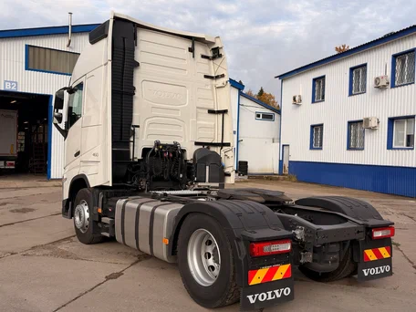 2025 Volvo FH, белый, 20000000 рублей, вид 5