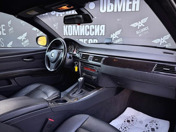 2010 BMW 3 серии 328i V (E90/E91/E92/E93) Рестайлинг, красный - вид 22