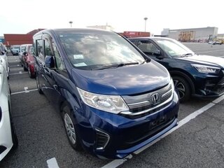 2017 Honda Stepwgn V, синий, 1650000 рублей, вид 1