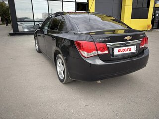 2012 Chevrolet Cruze I, чёрный, 650000 рублей, вид 3