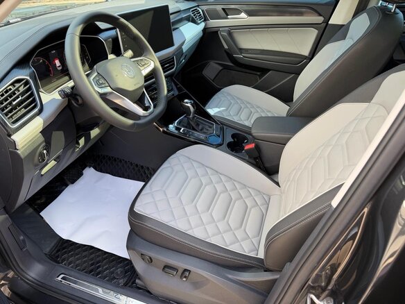 2023 Volkswagen Tayron I Рестайлинг, коричневый, 2130000 рублей - вид 10