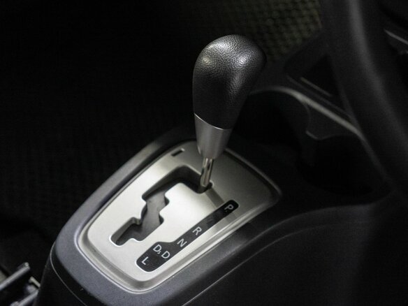 2013 Mitsubishi Mirage VI, синий, 799000 рублей - вид 9