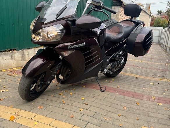 2011 Kawasaki GTR 1400 (Concours 14), коричневый, 760000 рублей