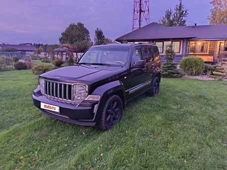 2008 Jeep Cherokee IV (KK), чёрный, 990000 рублей, вид 1