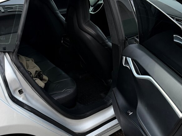 2016 Tesla Model S 75 I Рестайлинг, серый, 2650000 рублей - вид 20