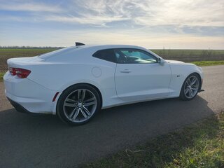 2019 Chevrolet Camaro VI Рестайлинг, белый, 1914000 рублей, вид 3